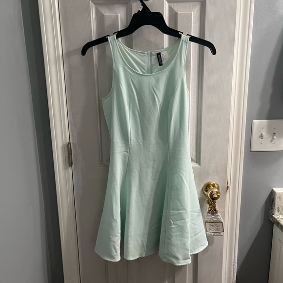 Lime Green Hourglass Flowy Mini Dress - Picture 6 of 10